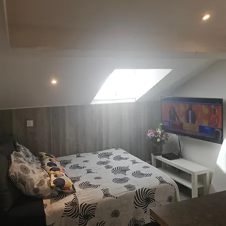 Studette Independante Gare Particulier *