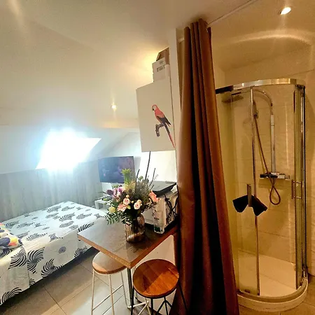 Studette Independante Gare Particulier * Hyeres