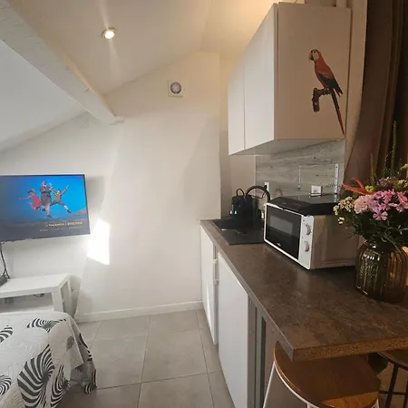 Studette Independante Gare Particulier Apartment *